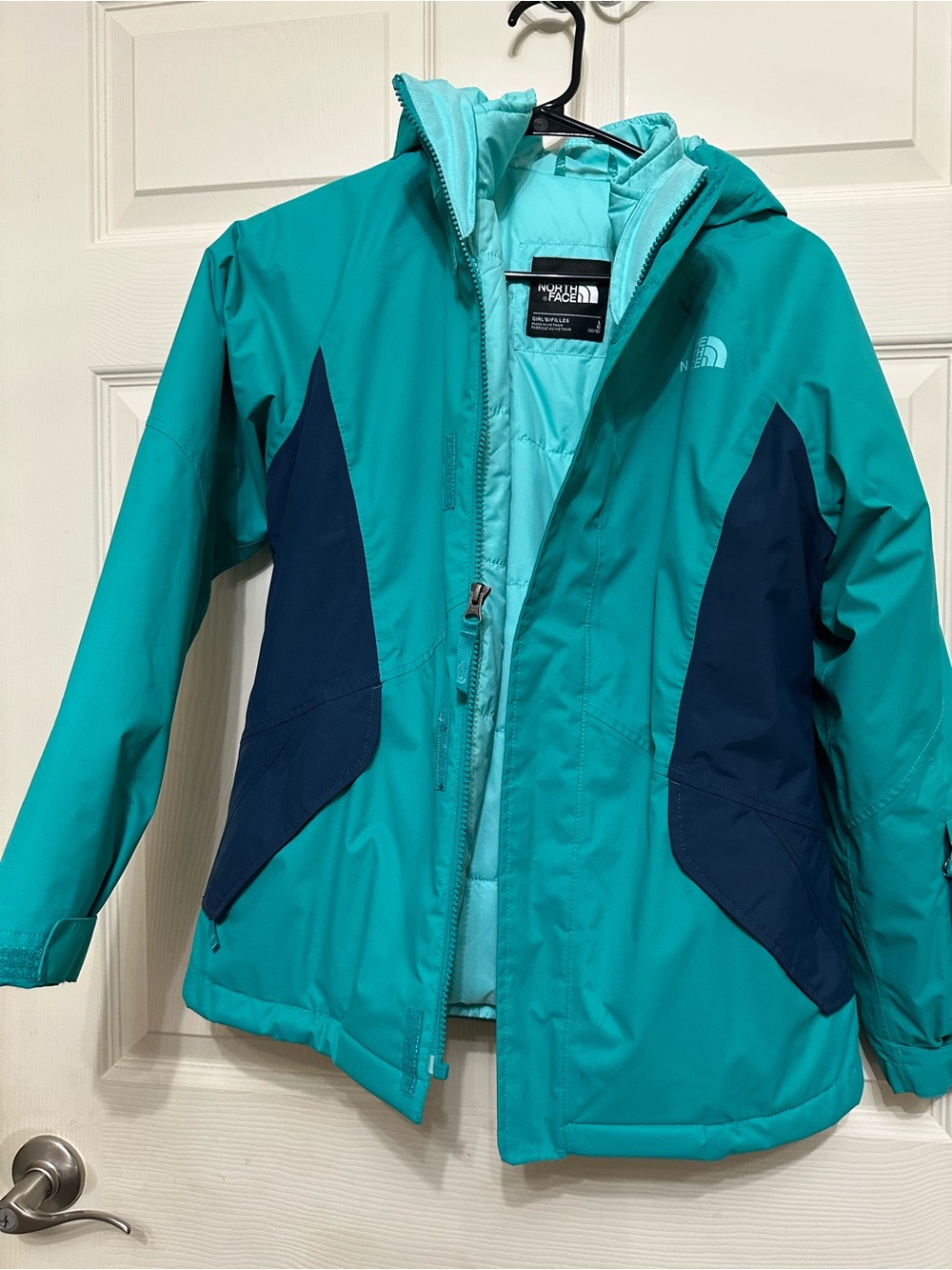 The North Face Girls' Kira Hooded Triclimate Teal Two-Tone Waterproof Jacket